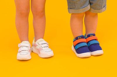 КАК ВЫБРАТЬ ПРАВИЛЬНУЮ ОБУВЬ ДЛЯ РЕБЕНКА: ЗАБОТА О ЗДОРОВЬЕ И КОМФОРТЕ